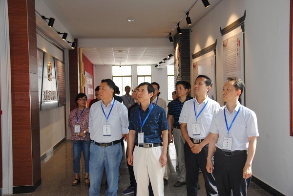 201806011917156652_oOb7QtUM.jpg